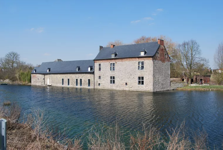 Rénovation du château ferme de Tongrenelle